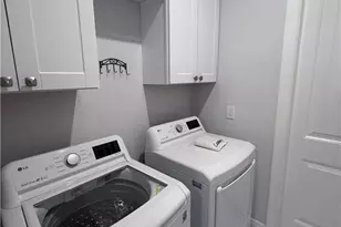 1021 10th Ave NE, Naples, FL 34120 - Photo 18