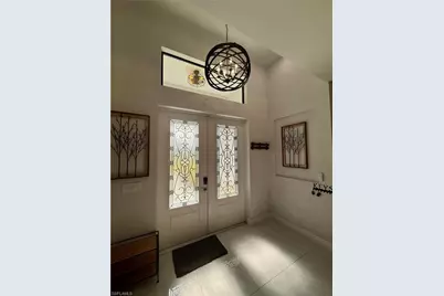 1021 10th Ave NE, Naples, FL 34120 - Photo 4