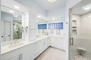 300 Dunes Blvd, Naples, FL 34110 - Photo 22