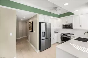 300 Dunes Blvd, Naples, FL 34110 - Photo 16