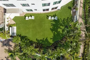 13665 Vanderbilt Dr, Naples, FL 34110 - Photo 42