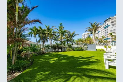 13665 Vanderbilt Dr #MV1, Naples, FL 34110 - Photo 34