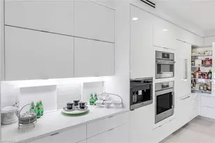 1135 3rd Ave S, Naples, FL 34102 - Photo 10