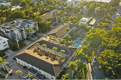 980 7th Ave S #102, Naples, FL 34102 - Photo 32