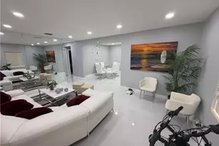 380 W 41st St, Hialeah, FL 33182 - Photo 4