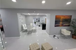 380 W 41st St, Hialeah, FL 33182 - Photo 22