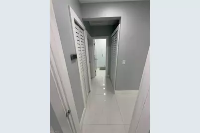 380 W 41st St, Hialeah, FL 33182 - Photo 10