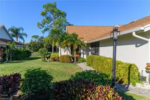 608 Kings Way, Naples, FL 34104 - Photo 2