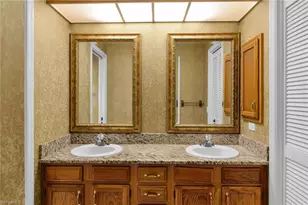 608 Kings Way, Naples, FL 34104 - Photo 14