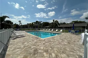 2395 Naples Trace Cir, Naples, FL 34109 - Photo 18