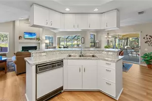 13201 Bridgeford Ave, Bonita Springs, FL 34135 - Photo 18