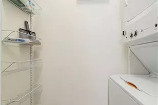 1260 Wildwood Lakes Blvd, Naples, FL 34104 - Photo 10