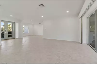 750 Southern Pines Dr, Naples, FL 34103 - Photo 6