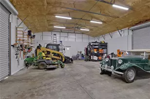 4700 Skates Cir, Fort Myers, FL 33905 - Photo 32