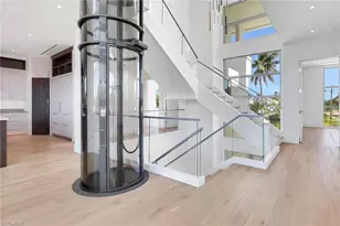 1798 Holiday Ln, Naples, FL 34104 - Photo 4