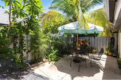 1323 Solana Rd #2, Naples, FL 34103 - Photo 28