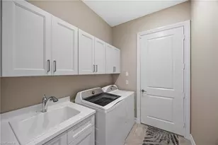 6550 Roma Way, Naples, FL 34113 - Photo 32