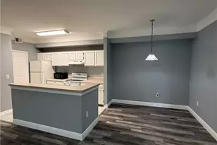 11571 Villa Grand, Fort Myers, FL 33913 - Photo 4