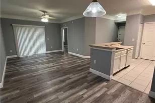 11571 Villa Grand, Fort Myers, FL 33913 - Photo 2