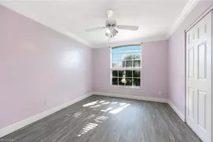 658 Lambton Ln, Naples, FL 34104 - Photo 12