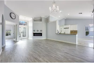 658 Lambton Ln, Naples, FL 34104 - Photo 4