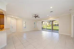 5025 Maxwell Cir, Naples, FL 34105 - Photo 4
