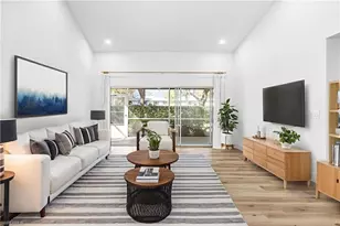 661 Windsor Sq, Naples, FL 34104 - Photo 2