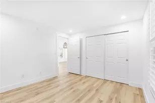 661 Windsor Sq, Naples, FL 34104 - Photo 24