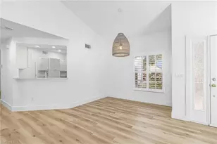 661 Windsor Sq, Naples, FL 34104 - Photo 6