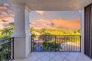 445 Cove Tower Dr, Naples, FL 34110 - Photo 30