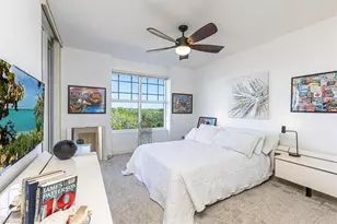 445 Cove Tower Dr, Naples, FL 34110 - Photo 24