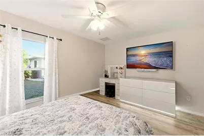 609 SE 16th Ter, Cape Coral, FL 33990 - Photo 20