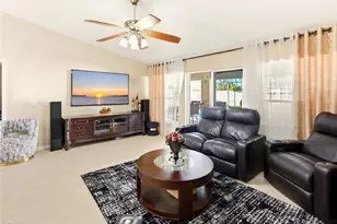 609 SE 16th Terrace, Cape Coral, FL 33990 - Photo 6