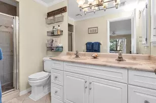 5250 Fox Hollow Dr, Naples, FL 34104 - Photo 12