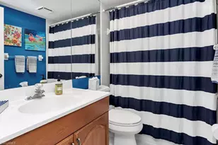 5250 Fox Hollow Dr, Naples, FL 34104 - Photo 14