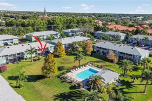 144 Cypress Way E, Naples, FL 34110 - Photo 32