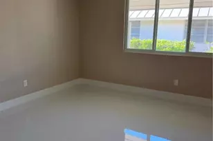 1575 Curlew Ave W, Naples, FL 34102 - Photo 32