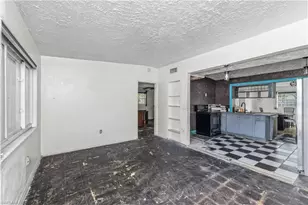 1417 Gardenia Ave, Fort Myers, FL 33916 - Photo 4