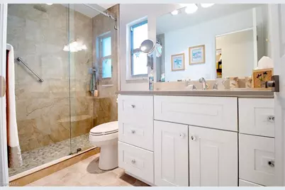 125 Pago Pago Dr E, Naples, FL 34113 - Photo 16