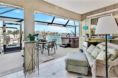 125 Pago Pago Dr E, Naples, FL 34113 - Photo 18