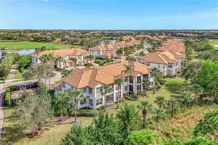 9193 Quartz Ln, Naples, FL 34120 - Photo 32