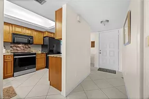 400 Fox Haven Dr, Naples, FL 34104 - Photo 18