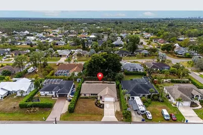 10590 Woodchuck Ln, Bonita Springs, FL 34135 - Photo 24