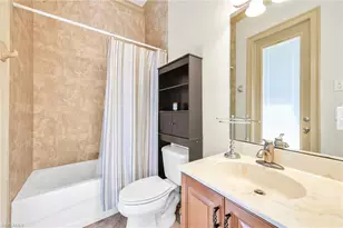 4000 Stonesthrow Ct, Naples, FL 34109 - Photo 46