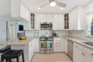 560 109th Ave N, Naples, FL 34108 - Photo 12