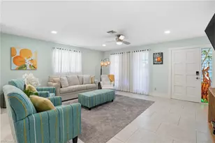 560 109th Ave N, Naples, FL 34108 - Photo 8