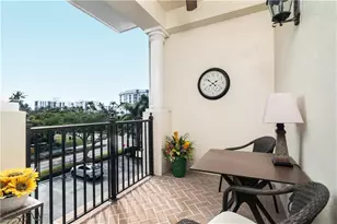 1400 Gulf Shore Blvd N, Naples, FL 34102 - Photo 10