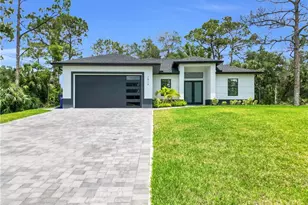 1914 Sunniland Blvd, Lehigh Acres, FL 33971 - Photo 4