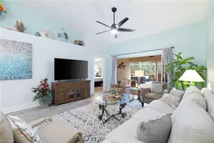 784 Wiggins Bay Dr, Naples, FL 34110 - Photo 10