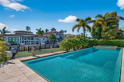 1330 Marlin Dr, Naples, FL 34102 - Photo 36